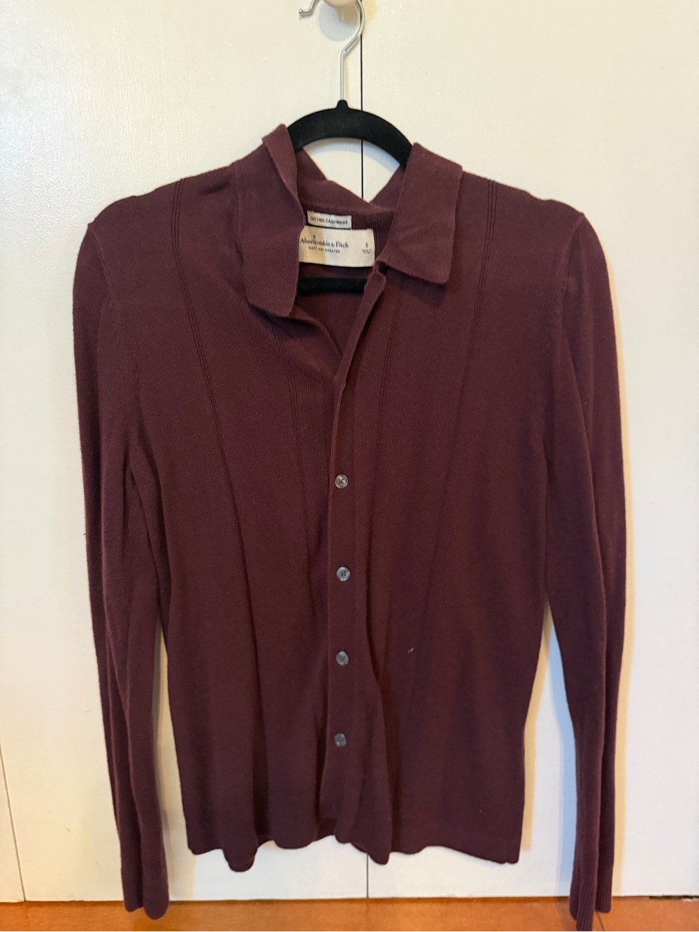 Abercrombie & Fitch Wine Button-Down Knit Shirt